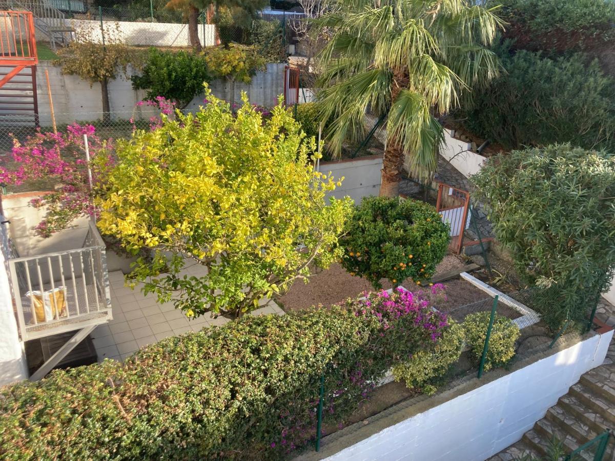 Appartement Duplex Rosas Avec Terrasse Magnifique Jacuzzi Vue Mer Exterior photo
